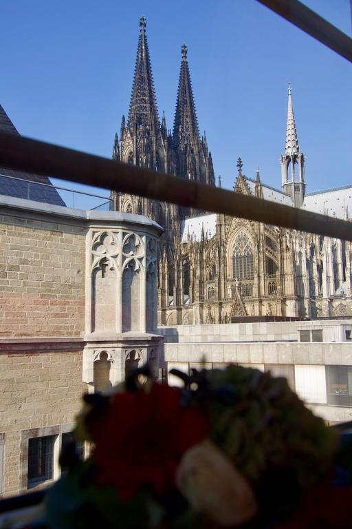 Am Museum Keulen